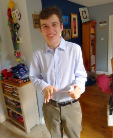 {"capture_mode":"AutoModule","faces":[]}